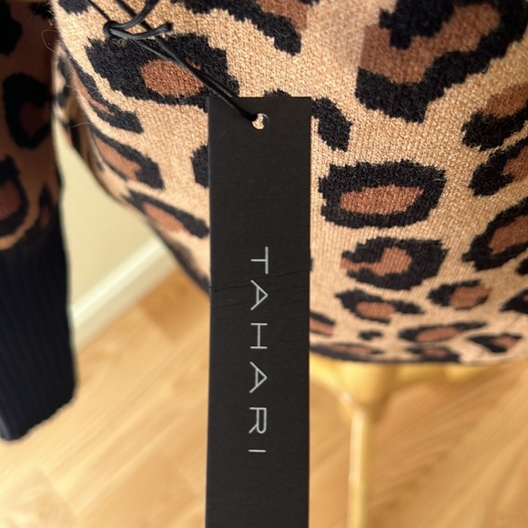 New! Tahari XS animal print open cardigan sweater. - Picture 4 of 9